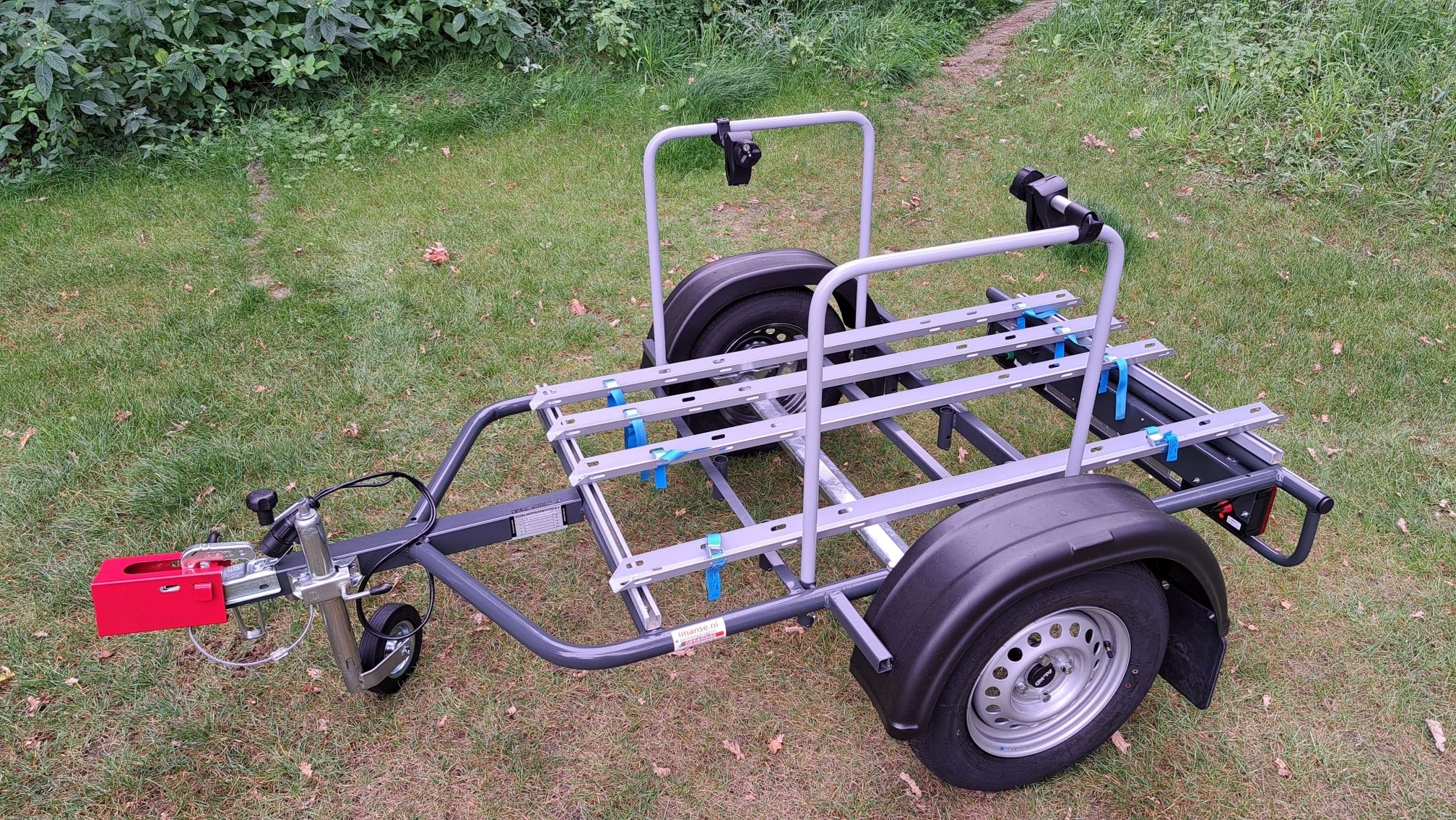 Bakfietsaanhanger zijaanzicht